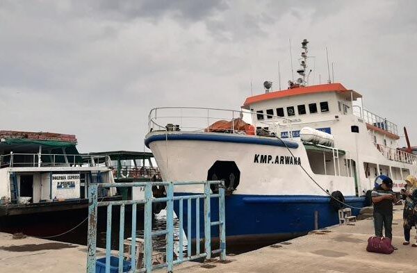 Suasana Pelabuhan Kaliadem Muara Angke