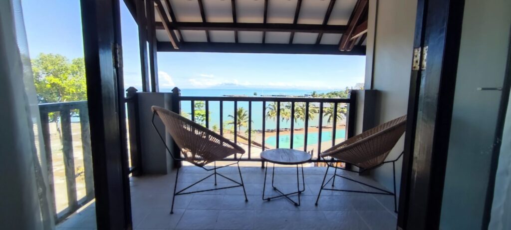 Family Sea View