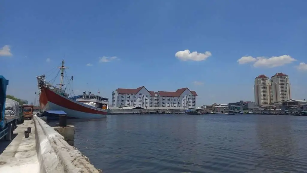 Dermaga Sunda Kelapa